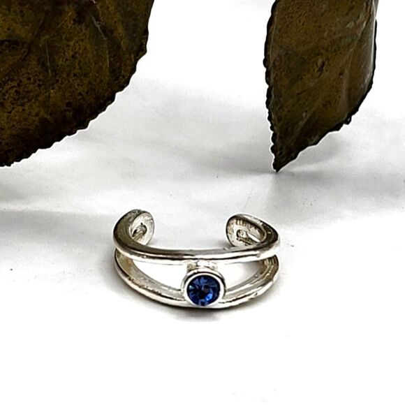"5/$25" Premier Designs Blue Stone Silvertone Toe Ring - Picture 1 of 6